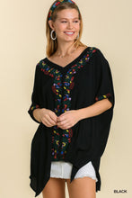 Load image into Gallery viewer, UMGEE Tropical Embroidery V-Neck Kaftan Top with No Lining
